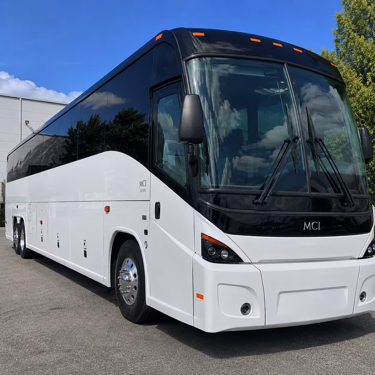 corporate and executive airport transfers in midland texas